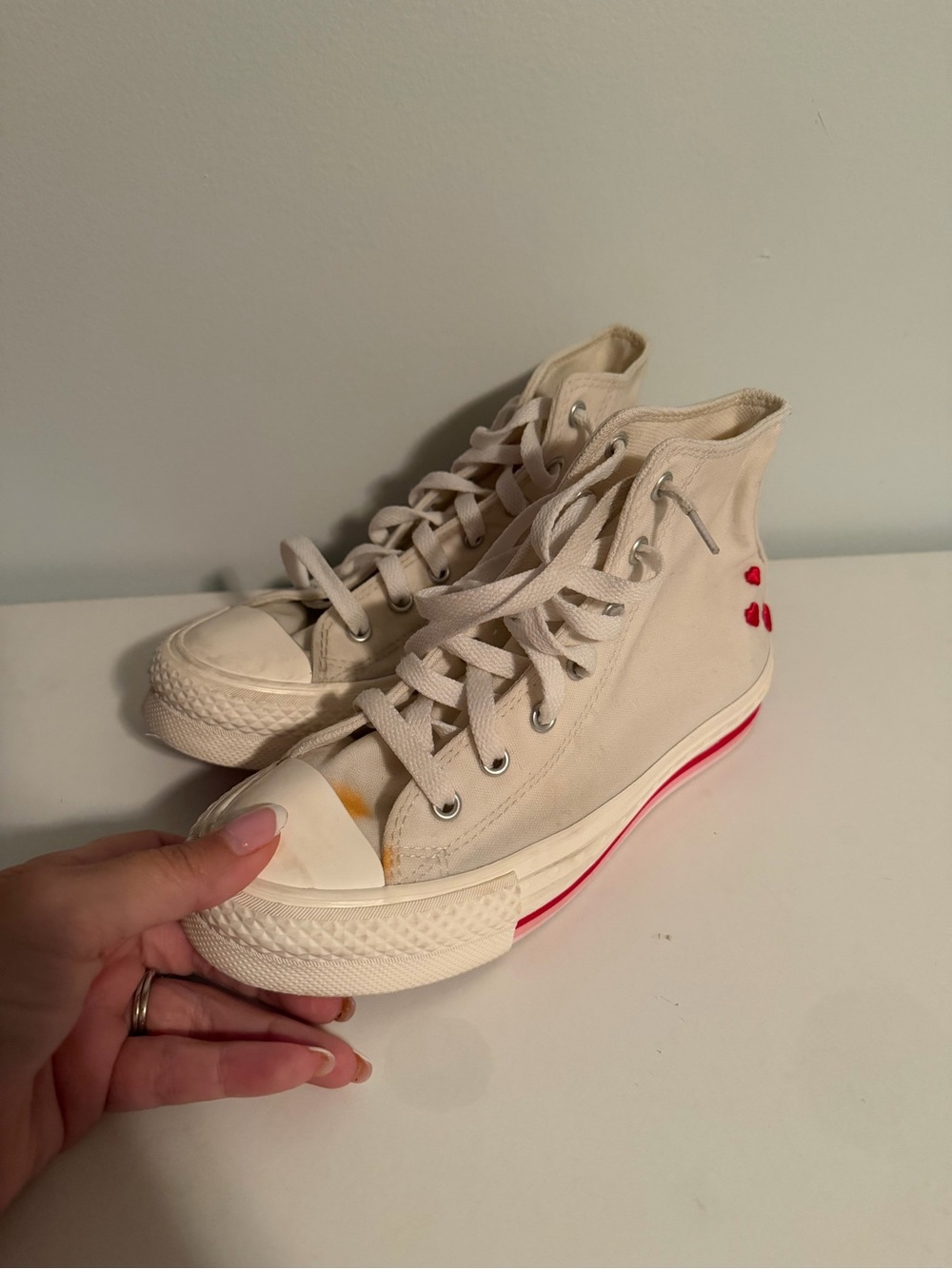 Converse Kids White High-Top Sneakers with Red Heart Accents - Picture 4 of 5